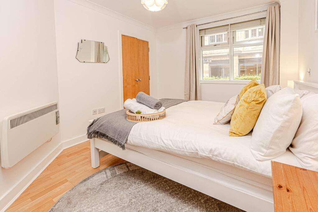 Apartment Luxury Modern 1 Bedroom In Centre